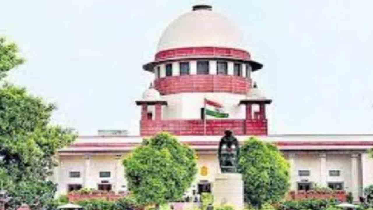 Supreme Court | షిండే, ఆయన వర్గం ఎమ్మెల్యేల అనర్హతపై.. స్పీకర్‌కు సుప్రీంకోర్టు నోటీసు