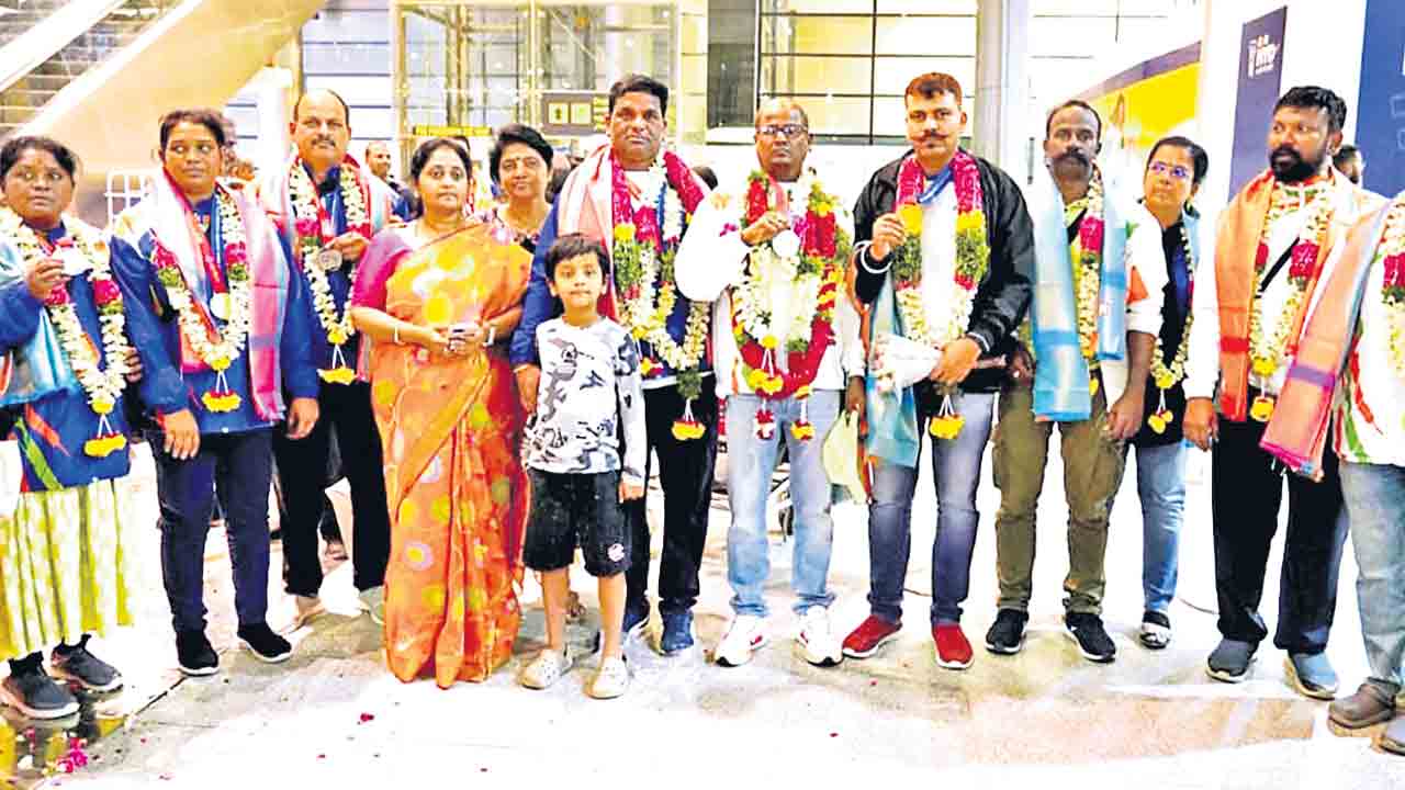 తెలంగాణకు పతకాల పంట