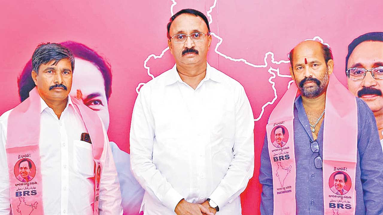 ప్రజలను నట్టేట ముంచిన సీఎం జగన్‌