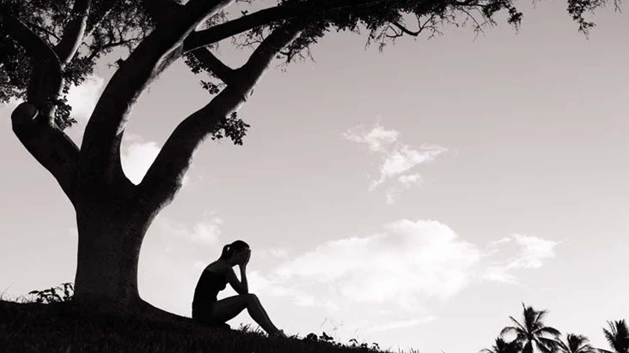 Suicidal Thoughts: సూసైడ్ ఆలోచనలు ఏ నెలలో ఎక్కువ వస్తున్నాయో తెలుసా.?