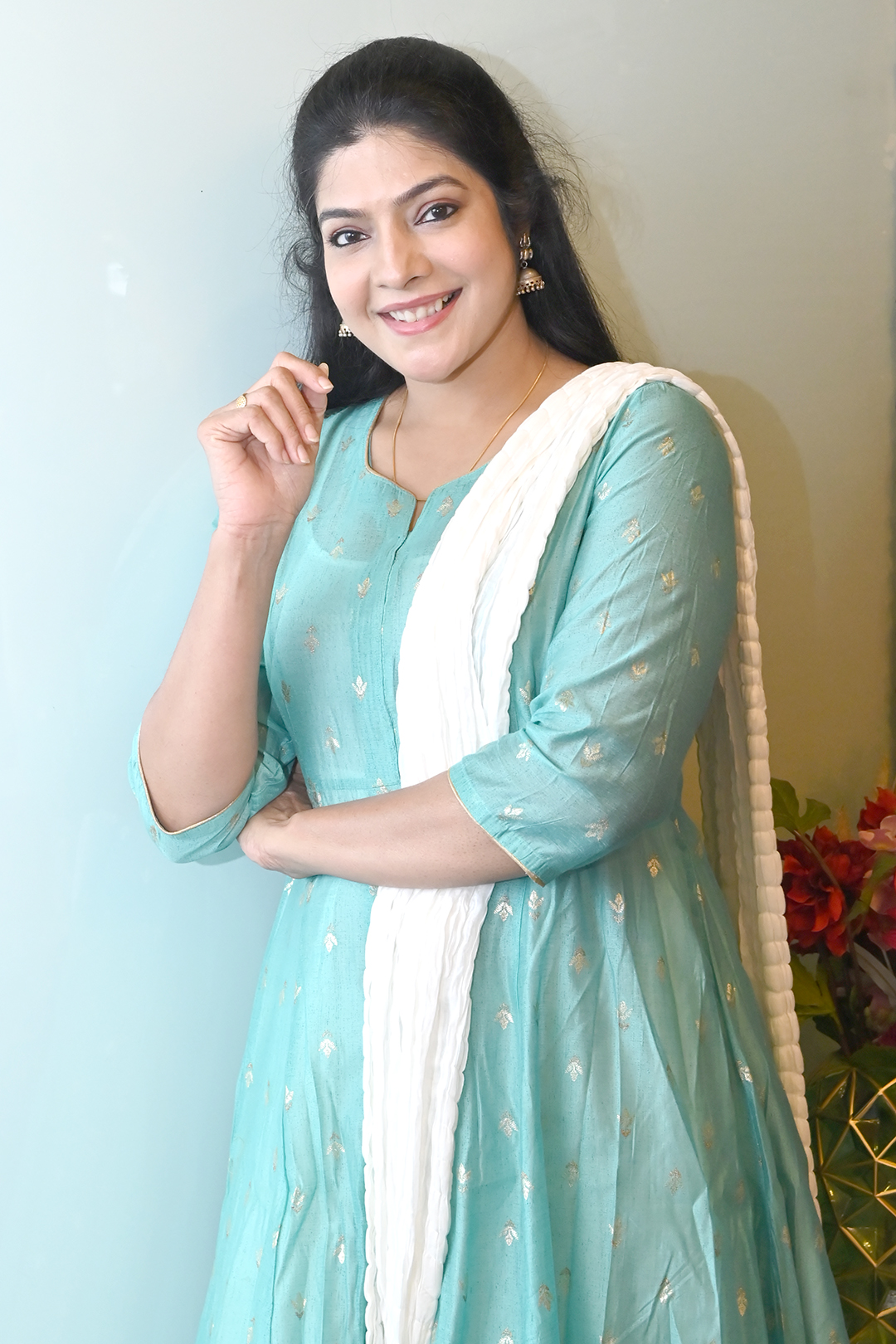 ఇప్పుడు ఇద్దరు పిల్లలు ఉన్నత విద్య కోసం విదేశాల్లో ఉన్నారు. నేను కావాలనుకున్నది చేయవచ్చు అనిపించింది. 