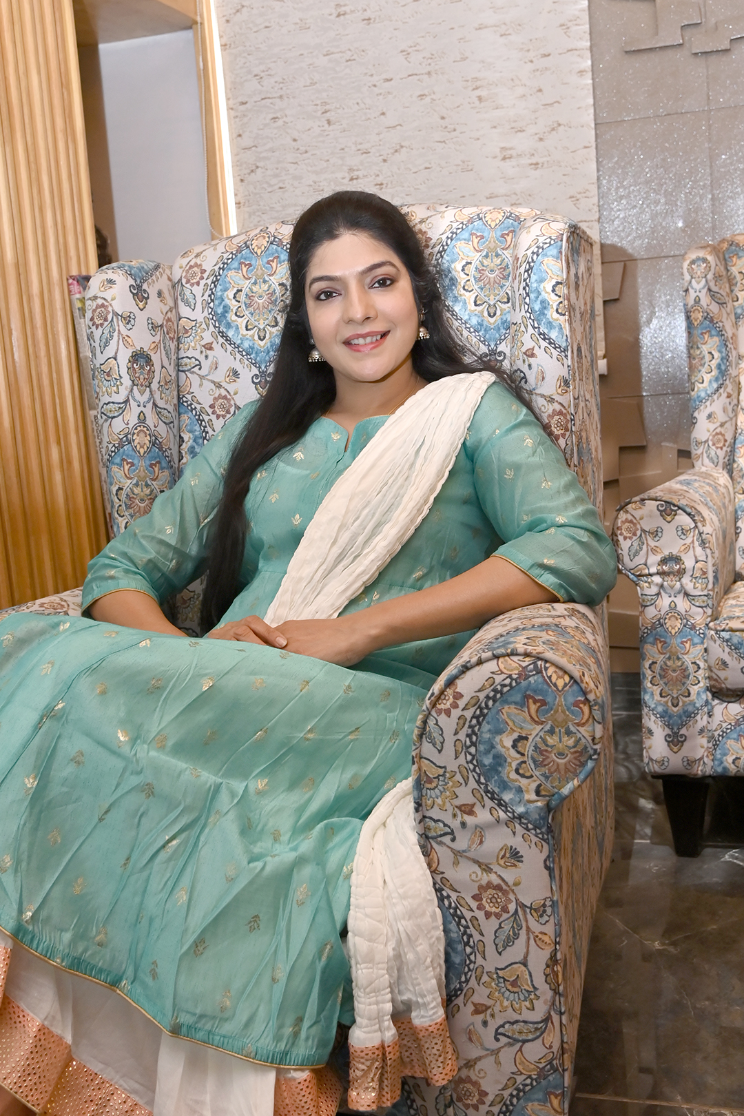 కేసీఆర్‌ గారు మా ఆయనను సత్కరించడం ఓ మధురఘట్టం. యాదాద్రి ప్రాజెక్ట్‌లో ప్రతి దశ పని మనసులో గుర్తుండిపోయింది. 