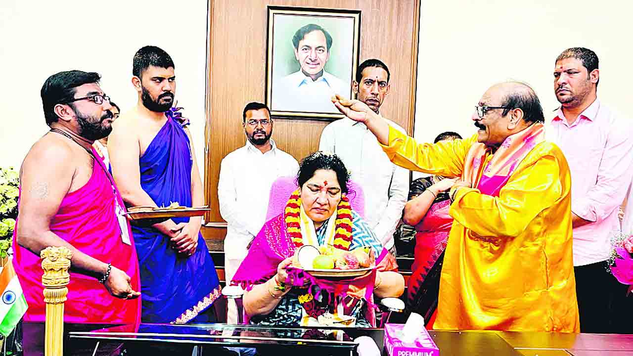 కొత్త సచివాలయంలో మన మంత్రులు