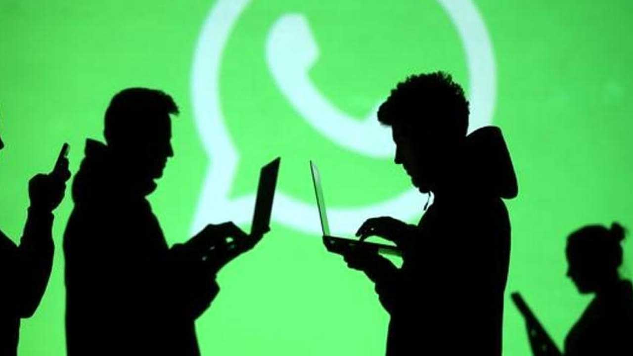 WhatsApp | యూజర్లపై వాట్సాప్‌ గూఢచర్యానికి పాల్పడుతోందా.. రహస్యంగా సంభాషణలను వింటున్నదా..?