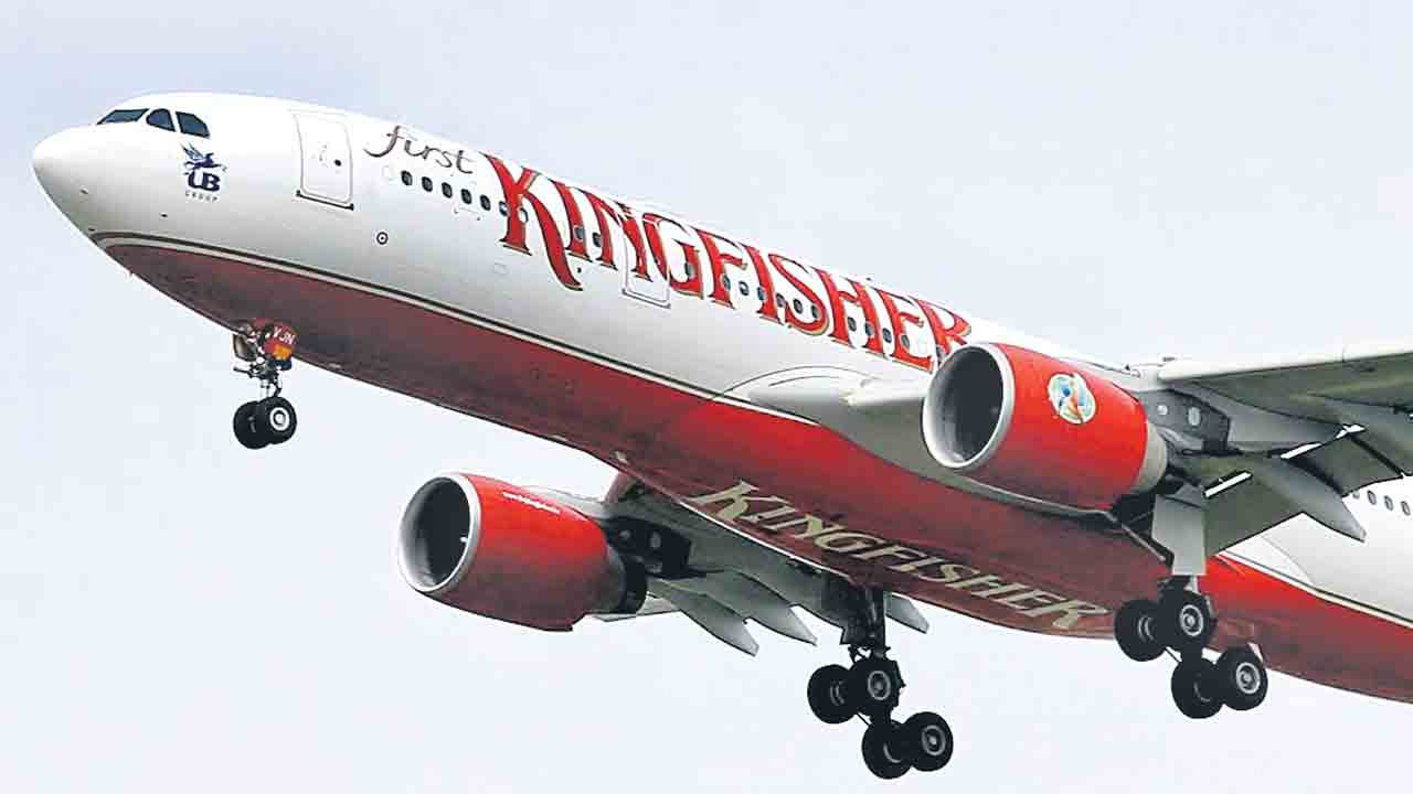 Private Airlines |  ఏడాదికో ఎయిర్‌లైన్‌ మూత.. మూడు దశాబ్దాల్లో దేశీయ విమానయానరంగ దుస్థితి