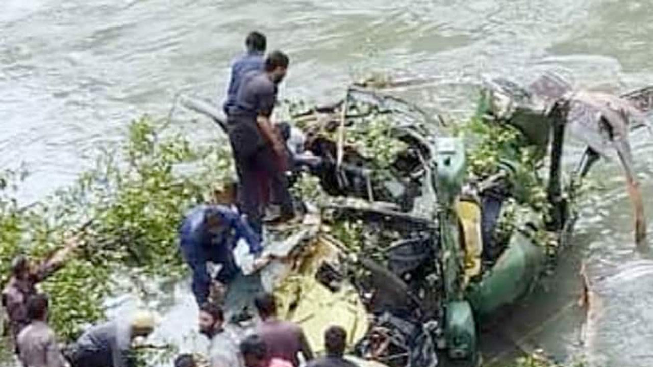 ALH Dhruv: ద్రువ్ హెలికాప్ట‌ర్ల‌ను గ్రౌండ్ చేసిన ఆర్మీ