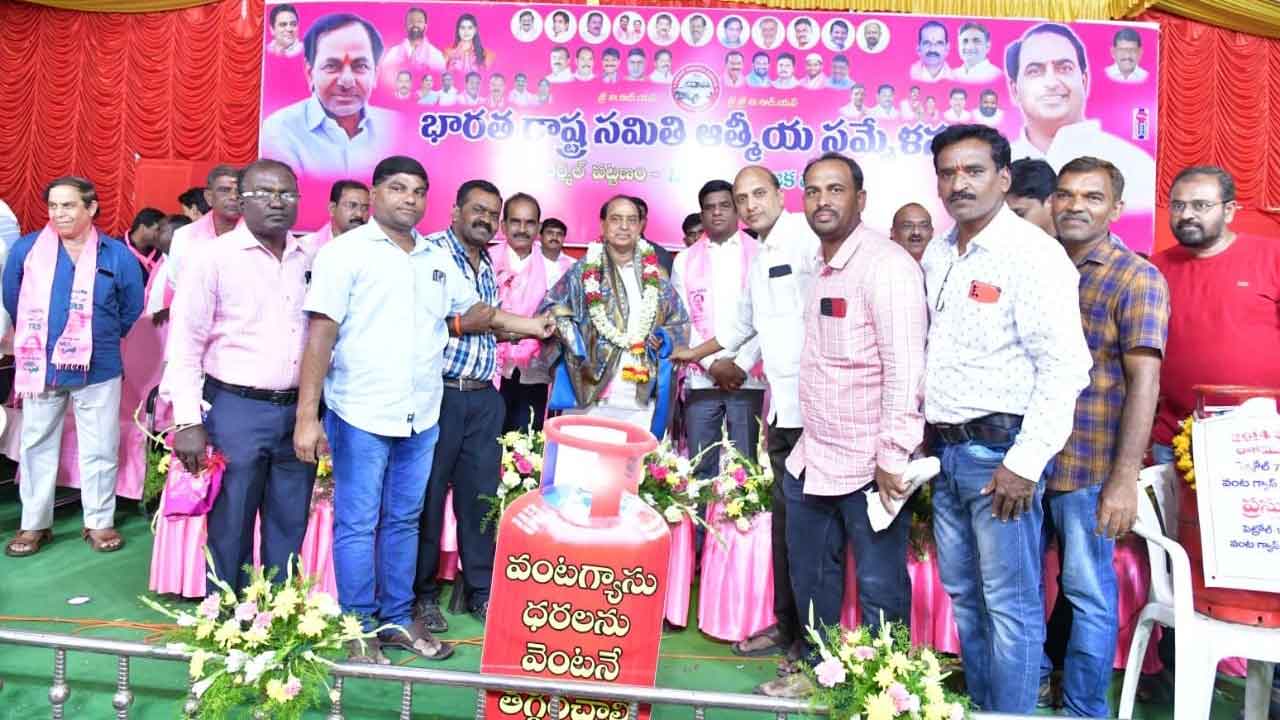 ఇచ్చిన హామీకి కట్టుబడిన కేసీఆర్‌