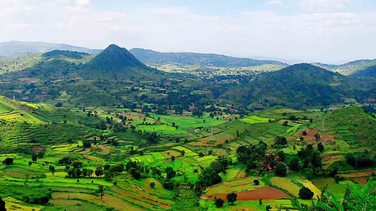 Hyderabad to Araku Tour | 7 వేలకే అరకు ట్రిప్.. తెలంగాణ టూరిజం స్పెషల్ ప్యాకేజీ