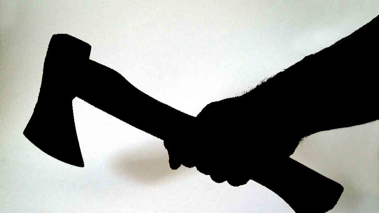 Telangana | 6 నెలల కిందట భార్యను.. ఇప్పుడు కూతుర్ని నరికి చంపిన సైకో తండ్రి