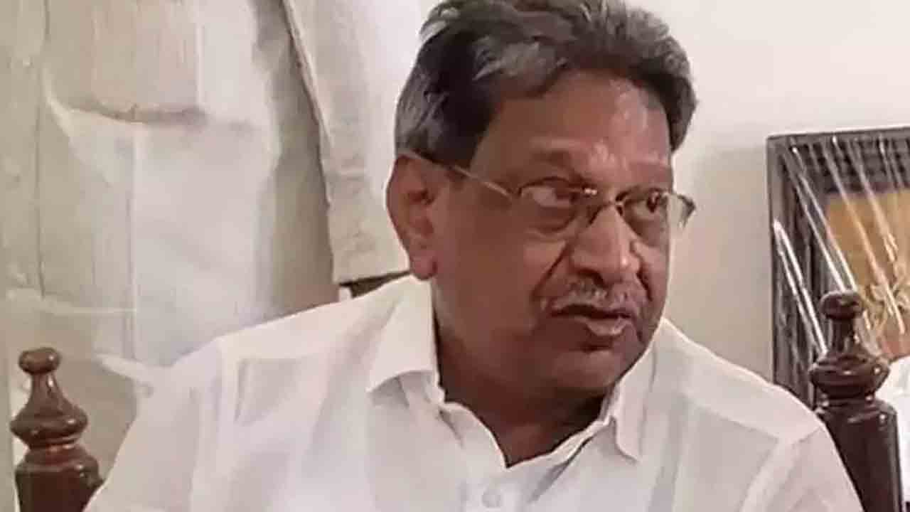 వైఎస్‌ భాస్కర్‌రెడ్డికి అస్వస్థత