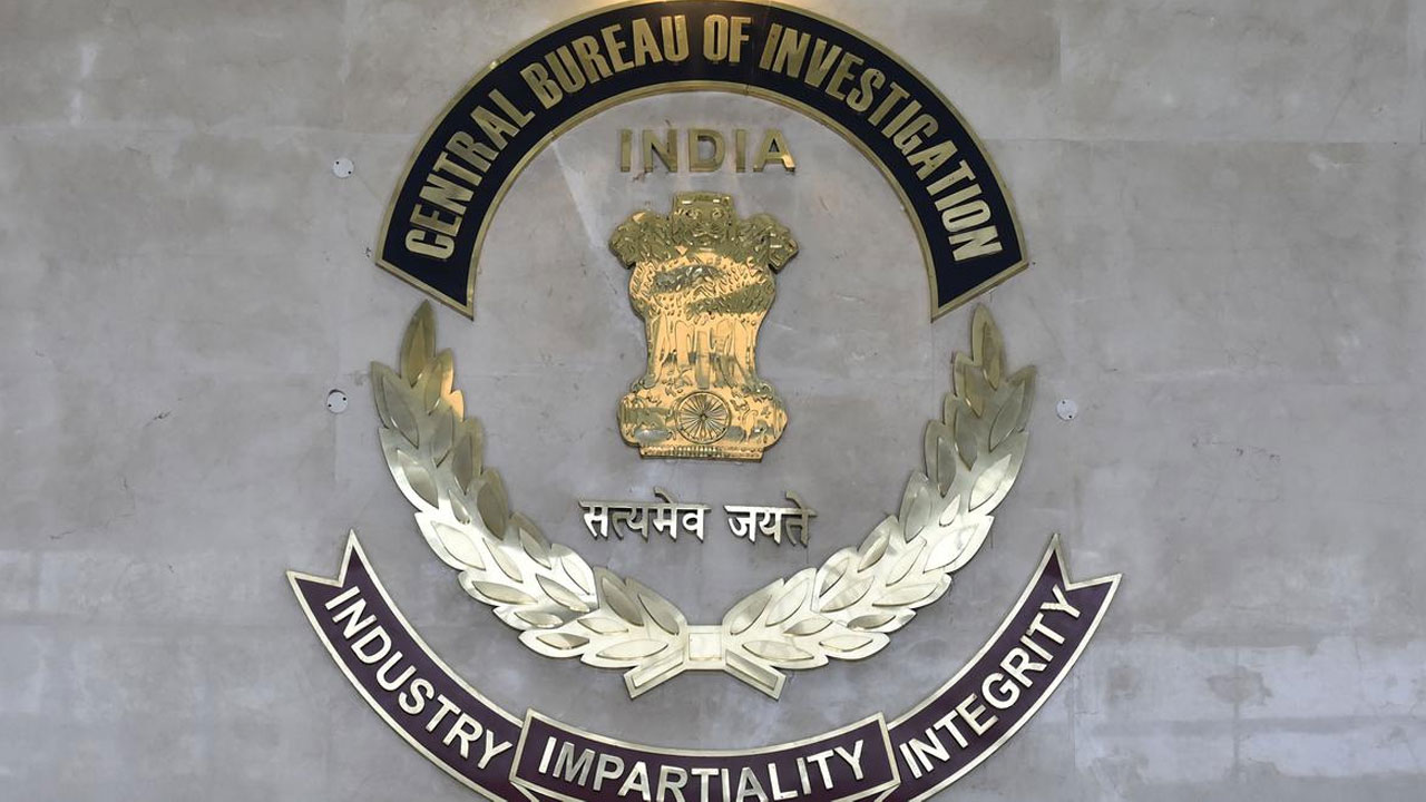 Rolls Royce: రోల్స్ రాయ్స్ కంపెనీపై సీబీఐ కేసు