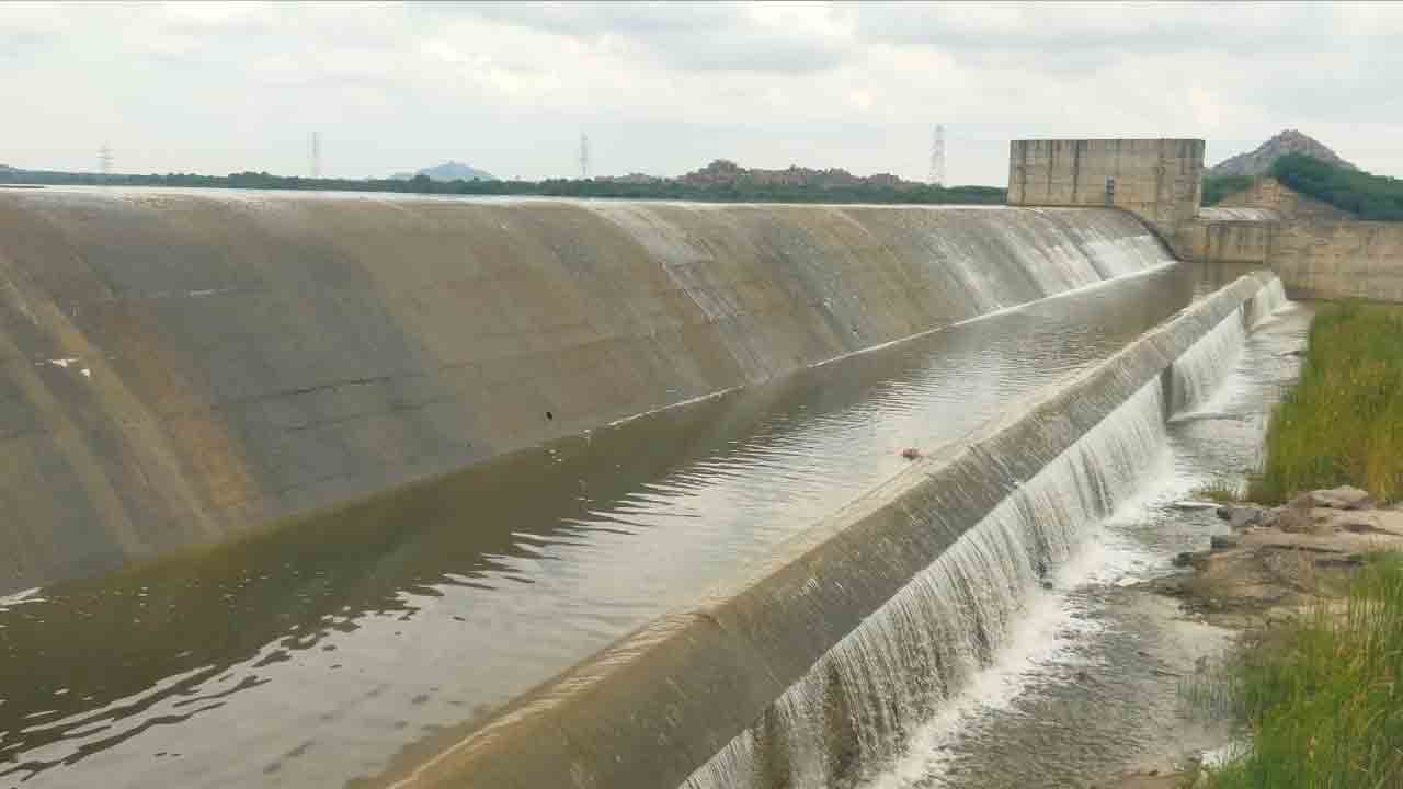 పేర్వాలకు జలకళ