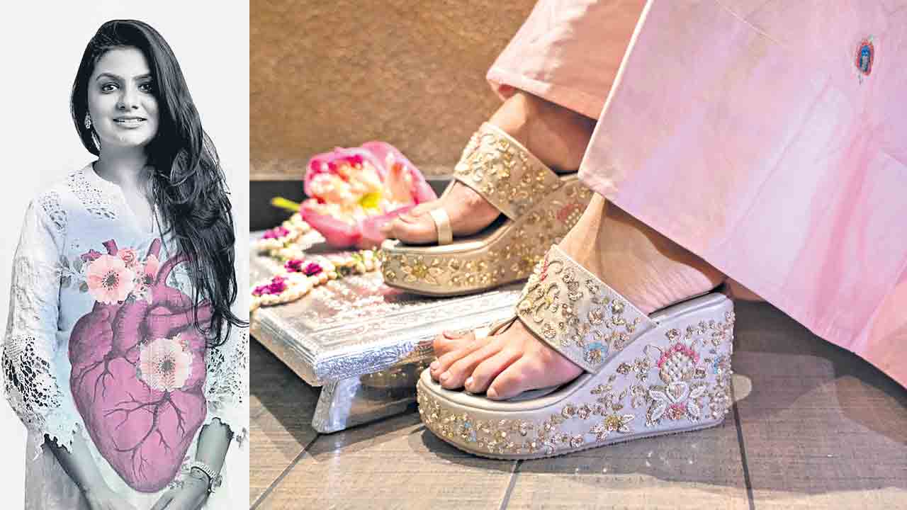 సెప్టెంబర్‌ చెప్పులు!