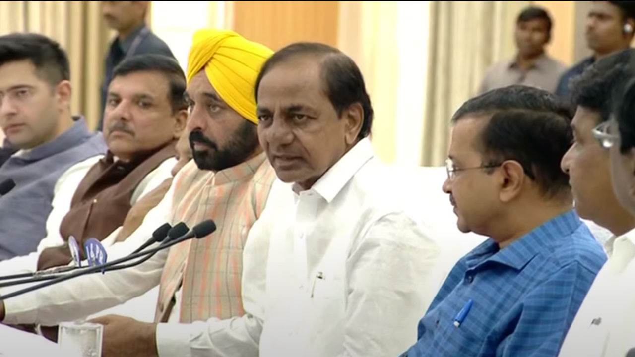 CM KCR | సుప్రీంకోర్టు తీర్పునే ప్ర‌ధాని పాటించ‌కుంటే ఎలా..? మండిప‌డ్డ‌ సీఎం కేసీఆర్