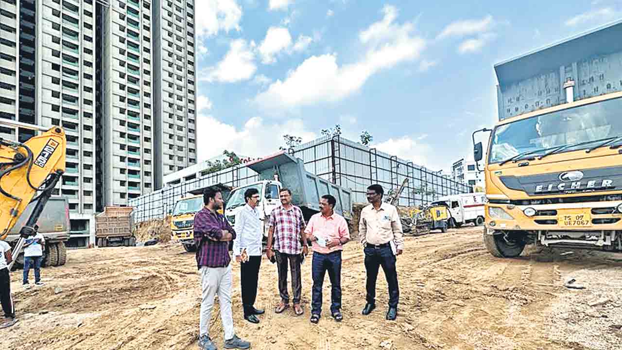 వెస్ట్‌జోన్‌లో 25 సెల్లార్లకు నోటీసులు