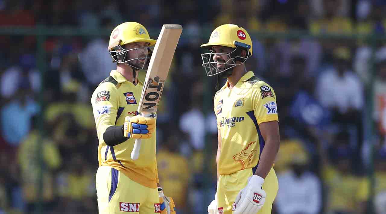 IPL 2023 | ఢిల్లీ బౌల‌ర్ల‌ను ఉతికారేస్తున్న గైక్వాడ్, కాన్వే.. భారీ స్కోర్ దిశ‌గా చెన్నై