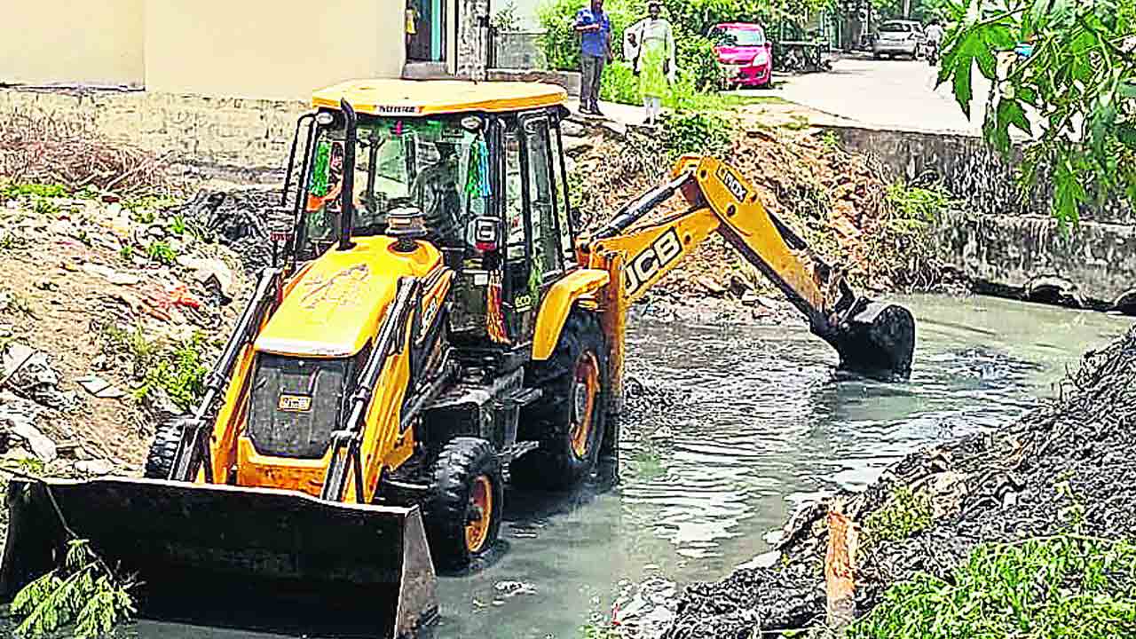 ముంపు నివారణకు ముందస్తు ప్రణాళికలు