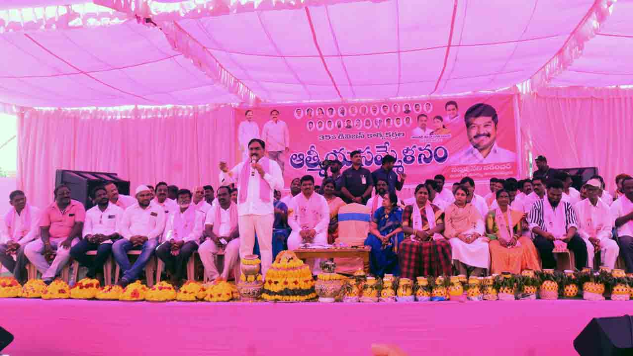 Errabelli Dayaker Rao | కాంగ్రెస్సేమో స‌చ్చిన పార్టీ.. బీజేపేమో బ్రోక‌ర్ పార్టీ.. మంత్రి ఎర్ర‌బెల్లి ద‌యాక‌ర్ రావు ధ్వ‌జం