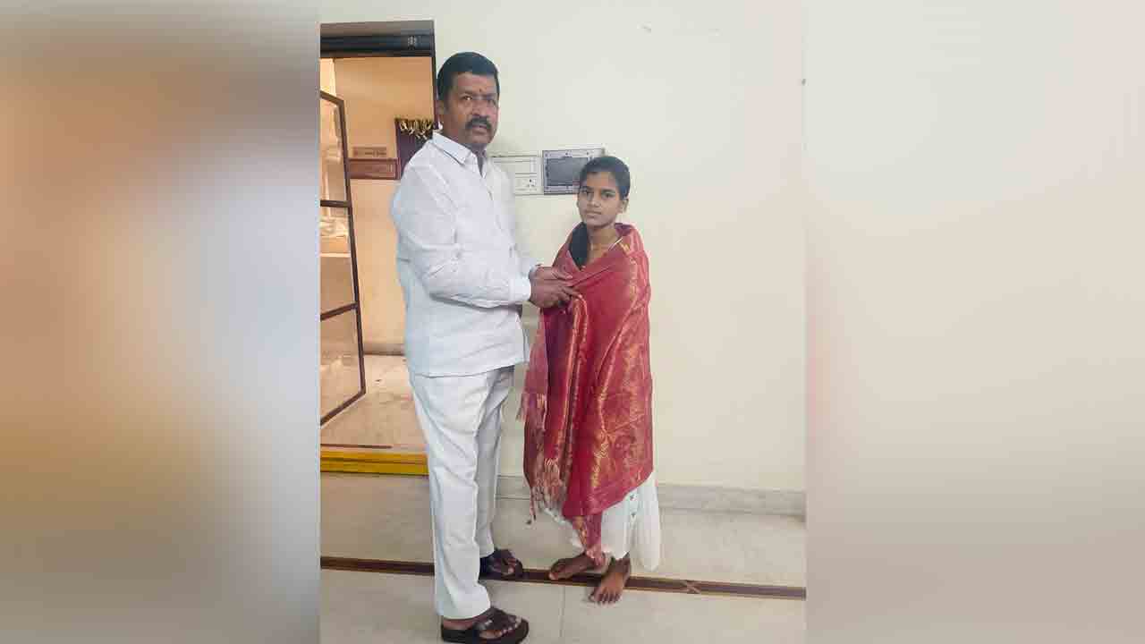 Medak | అనాథ విద్యార్థినికి అండగా నిలిచిన ఎమ్మెల్సీ శేరి సుభాష్ రెడ్డి