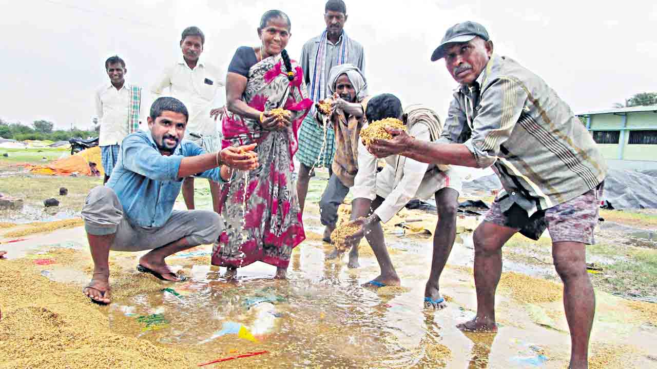 రైతన్న ఆగమాగం