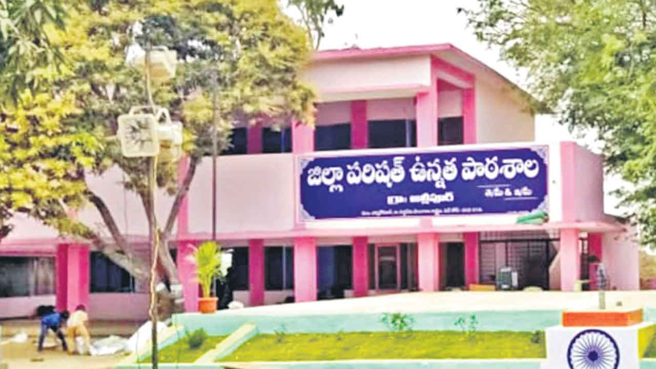 పది ఫలితాల్లో 100% సక్సెస్‌