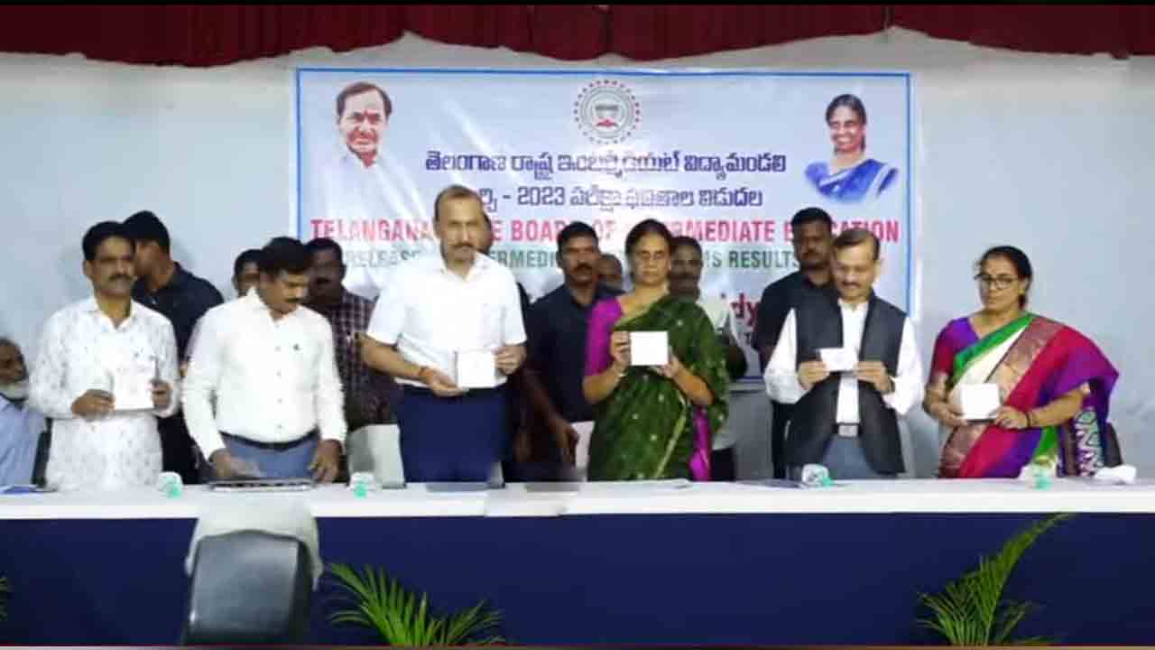 TS Inter Results | తెలంగాణ ఇంట‌ర్ ఫ‌లితాలు విడుద‌ల‌.. బాలిక‌ల‌దే పైచేయి..