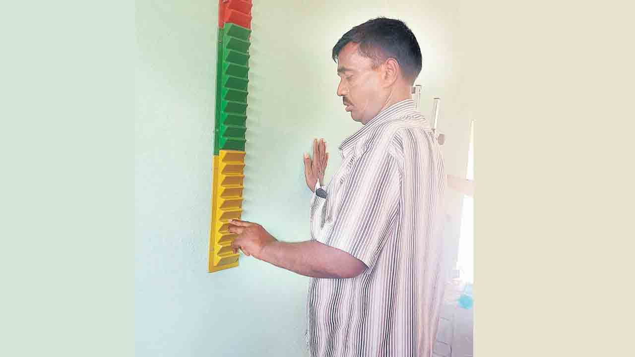 Physiotherapy |  సీహెచ్‌సీలోనే ఫిజియోథెరపీ సేవలు.. తగ్గనున్న దూరభారం, వైద్యఖర్చులు