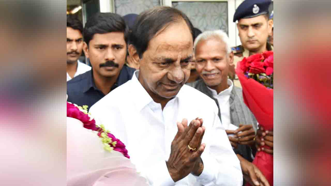 CM KCR | హైద‌రాబాద్‌కు తిరుగు ప్ర‌యాణ‌మైన సీఎం కేసీఆర్