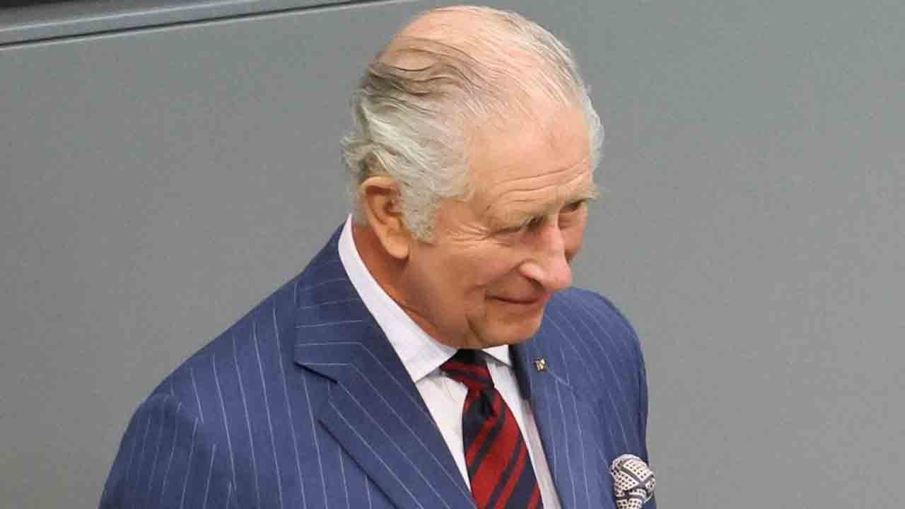 King Charles |  తల్లి అంత్యక్రియలు జరిగిన చోటే చార్లెస్‌ పట్టాభిషేకం