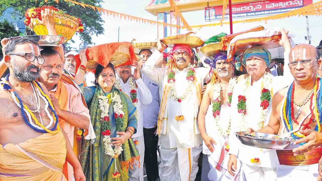 శ్రీ ఆంజనేయం.. కొండగట్టులో హనుమాన్‌ పెద్ద జయంత్యుత్సవాలు ప్రారంభం