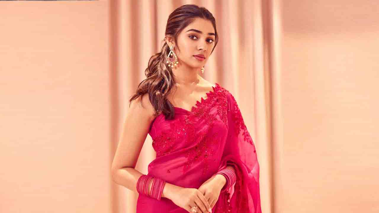 Kriti Shetty | తమిళంలో బంపరాఫర్‌