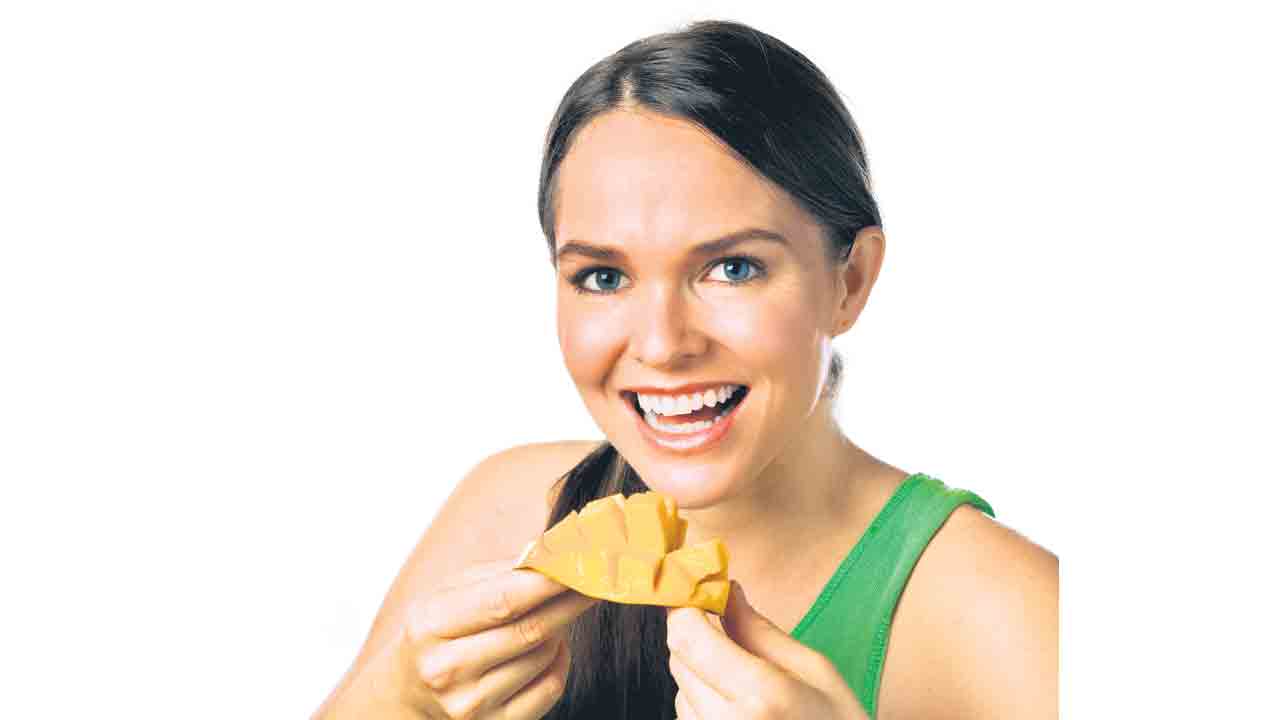 Mango |  షుగర్‌ ఉన్నా మామిడి పండ్లు తినొచ్చు.. ఆ జ్యూస్‌లు మాత్రం తీసుకోవద్దు