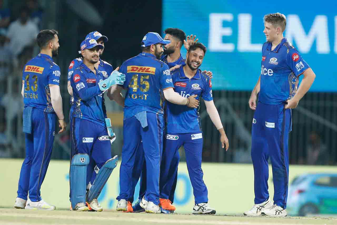 IPL 2023 | నాకౌట్ పోరులో తిరుగులేని ముంబై.. ల‌క్నోపై 81 ప‌రుగుల తేడాతో విజ‌యం