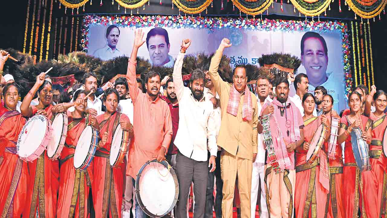 కష్టపడితేనే మంచి భవిష్యత్‌