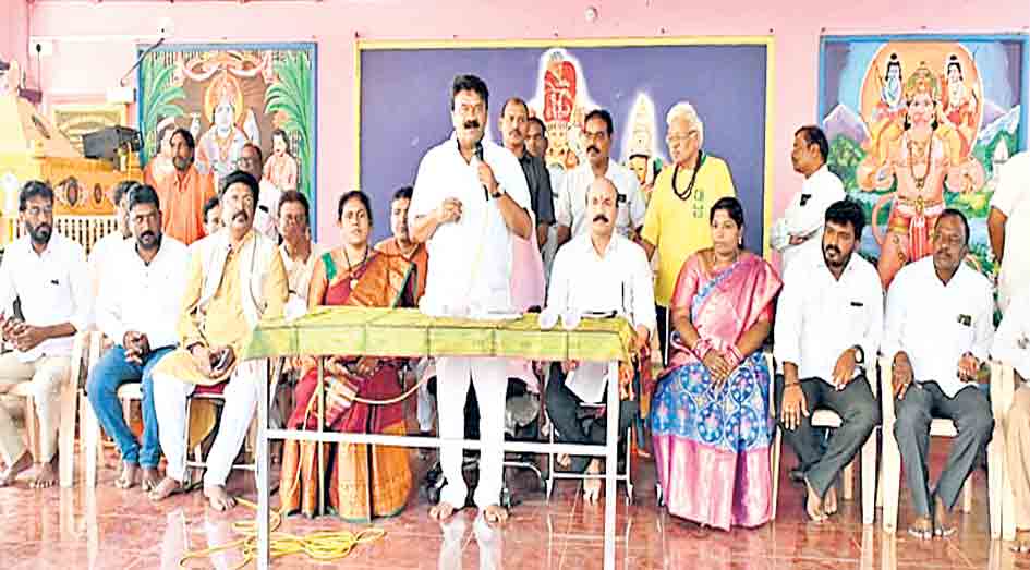 ఆలయాల అభివృద్ధికి పెద్దపీట