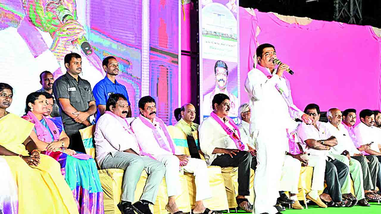 అన్ని రంగాల్లో ‘తూర్పు’ అభివృద్ధి