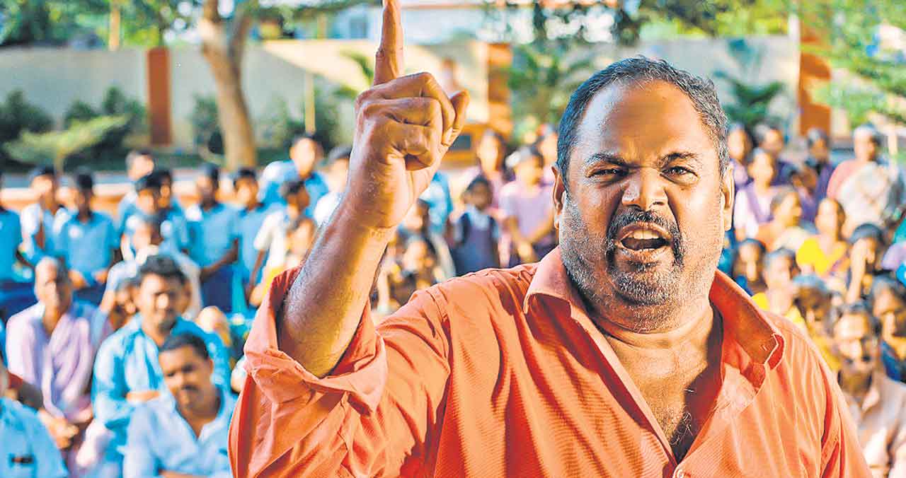 ఉద్యోగ భారతం కావాలి