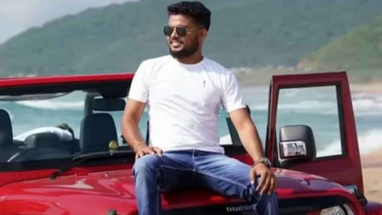 ఫోన్‌ 96 వేలు.. ఫైన్‌ 53 వేలు