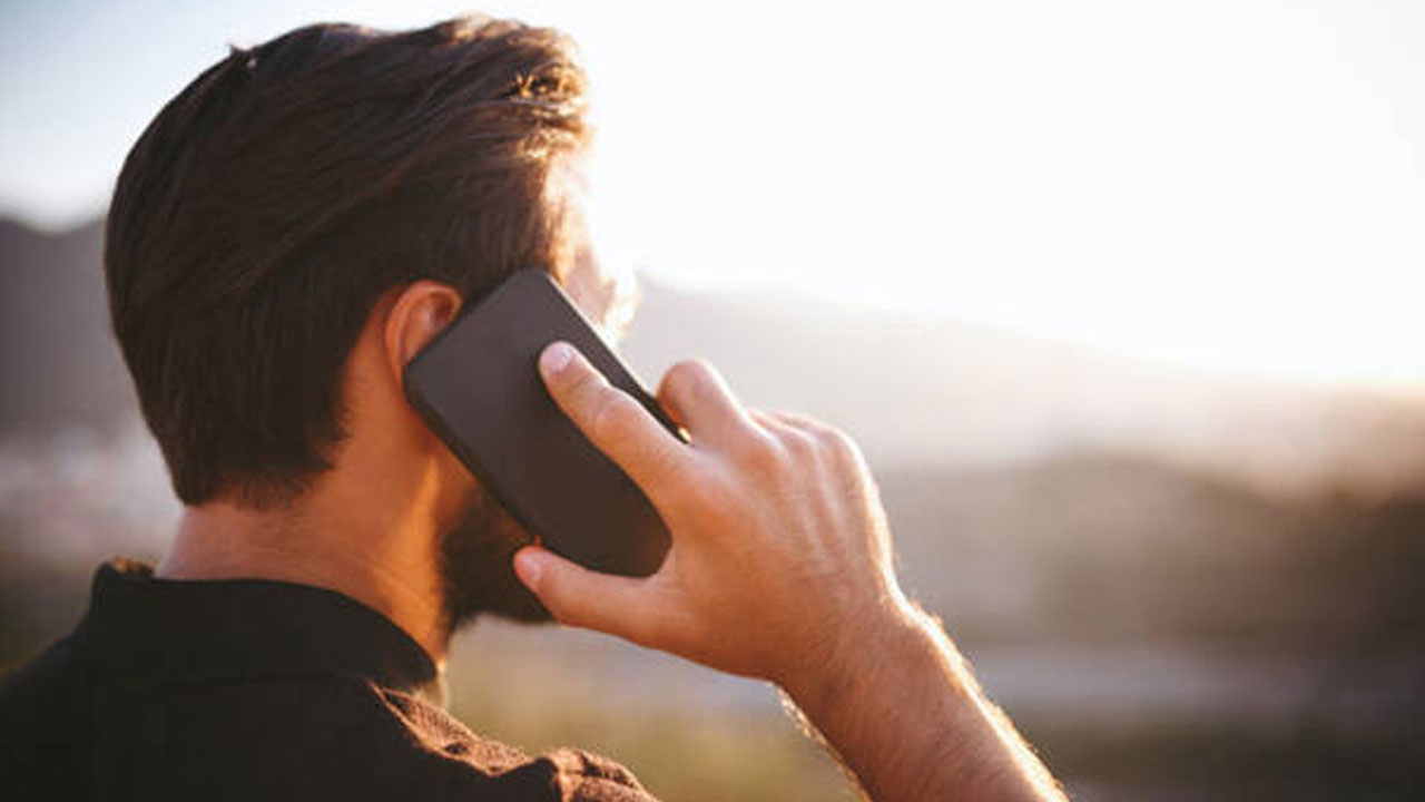 Hypertension: మొబైల్‌లో 30 నిమిషాల‌క‌న్నా ఎక్కువ మాట్లాడితే హై బీపీ