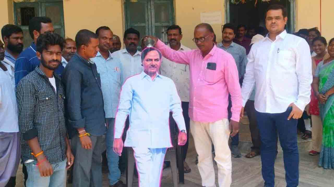 వీఆర్‌ఏల ఆనందహేల