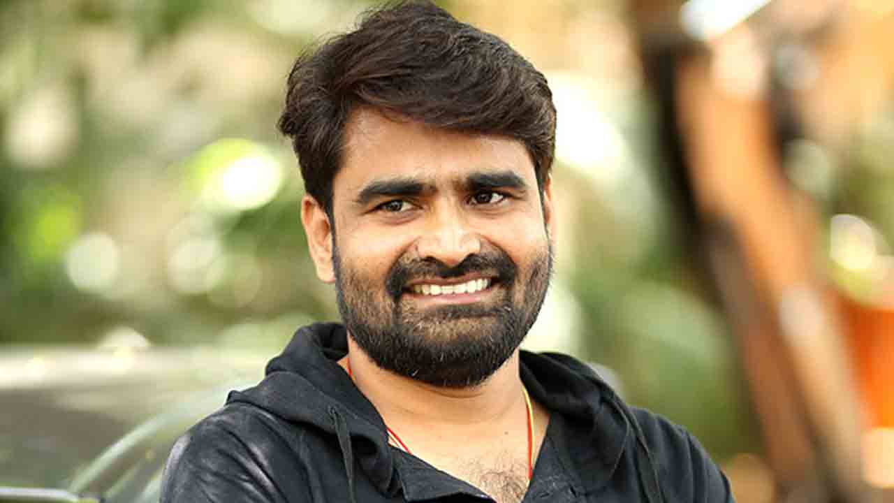 ఊహించని మలుపులు ఎన్నో ఉన్నాయి!