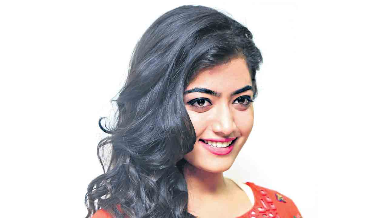 Rashmika Mandanna | రష్మిక మందన్నా ప్రమోషన్‌పై నెటిజన్ల ట్రోల్స్‌.. ఎందుకంటే ?