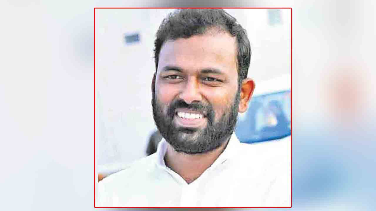 తెలంగాణ ద్వేషి బండి సంజయ్‌