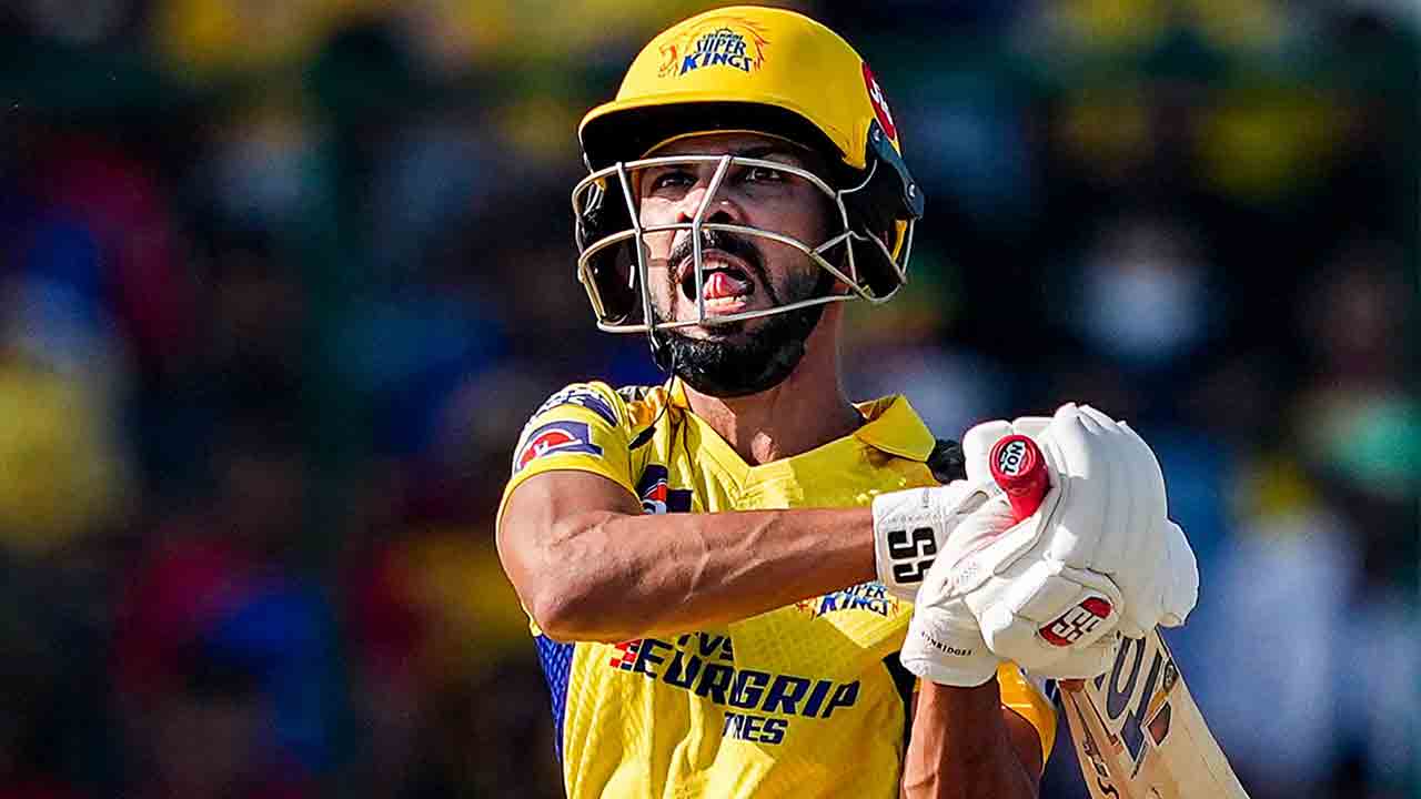 CSK |  పన్నెండోసారి ప్లే ఆఫ్స్‌ చేరిన ధోనీసేన.. రెండో స్థానంతో లీగ్‌ దశ ముగించిన చెన్నై