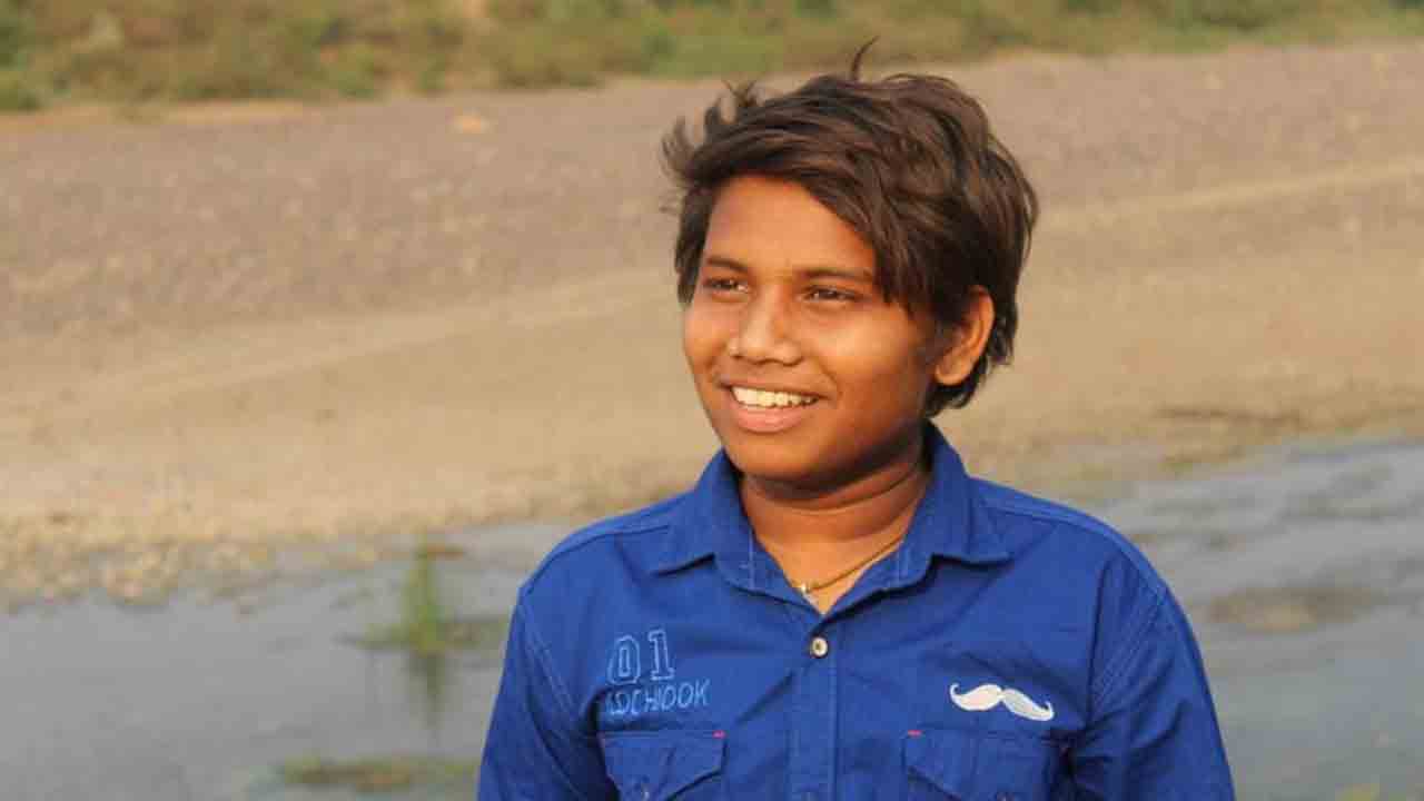 Asifabad | పుట్టిన రోజునాడే గుండెపోటుతో బాలుడు మృతి.. కేక్‌ కట్‌ చేసి అంత్యక్రియలు చేసిన తల్లిదండ్రులు