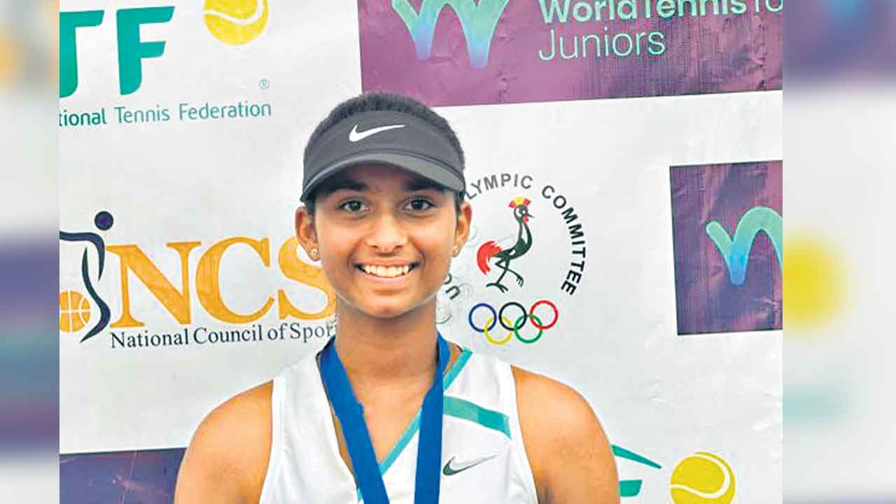 వరల్డ్‌ టెన్నిస్‌ టూర్‌ రన్నరప్‌ షన్వితారెడ్డి