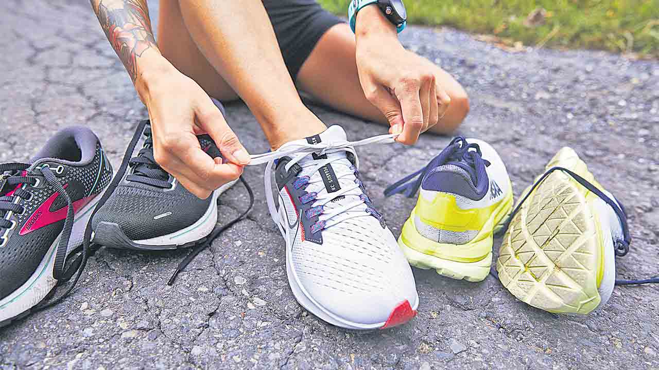 పాదాలకు రక్ష..