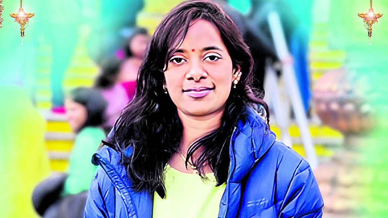 Warangal | ఉన్నత విద్య కోసం లండన్‌కు వెళ్లి.. ఓరుగల్లు విద్యార్థిని ఆత్మహత్య