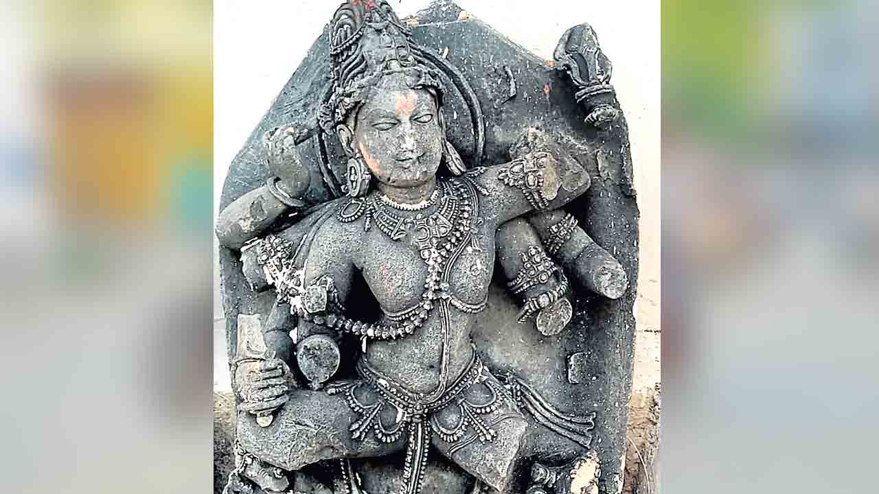 నిర్మల్‌లో నాట్య శివుని ప్రతిమ లభ్యం