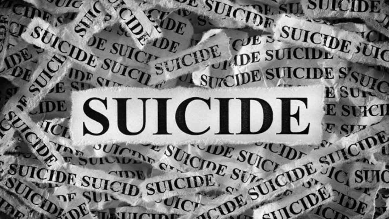 నవవధువు బలవన్మరణం